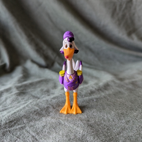 5/$20 🌼 Disney Jr T.O.T.S. Beakman Pelican Purple Vest Figure Toy 3.5" Cake - Picture 1 of 15